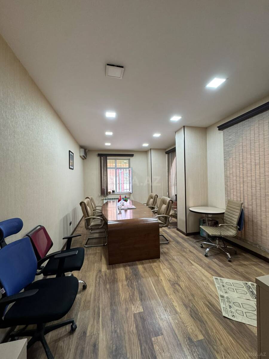 4 otaqlı Ofis, 8 Noyabr m., Bakı