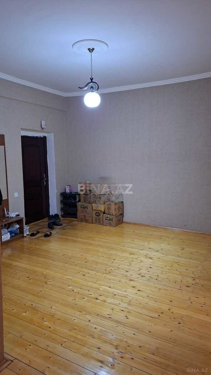 3 otaqlı Yeni tikili, Neftçilər m., Bakı