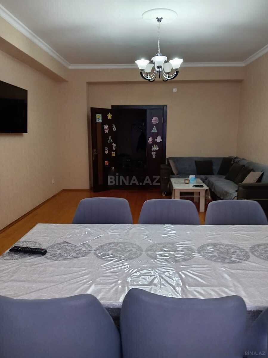 3 otaqlı Yeni tikili, Neftçilər m., Bakı