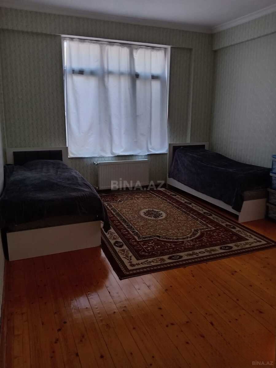 3 otaqlı Yeni tikili, Neftçilər m., Bakı