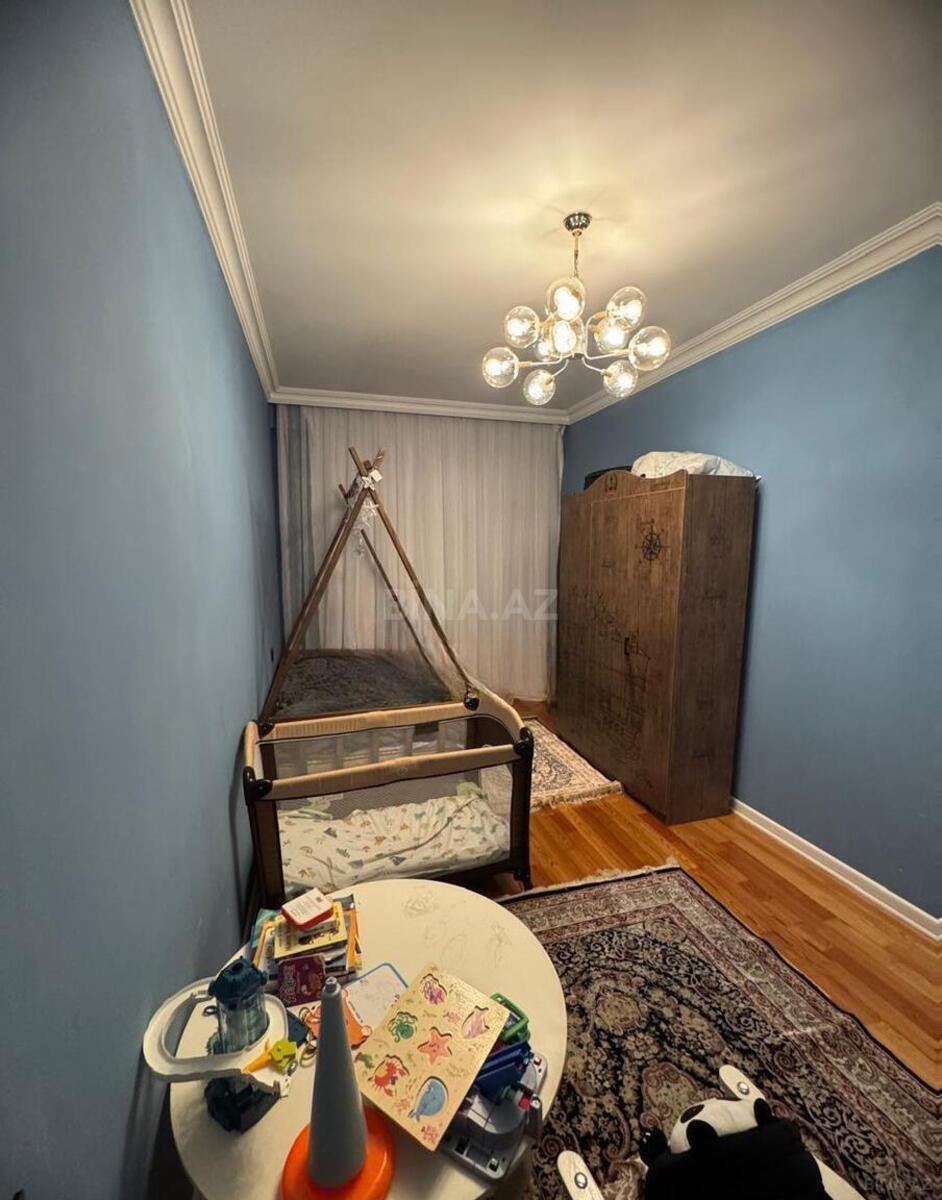 3 otaqlı Yeni tikili, Neftçilər m., Bakı