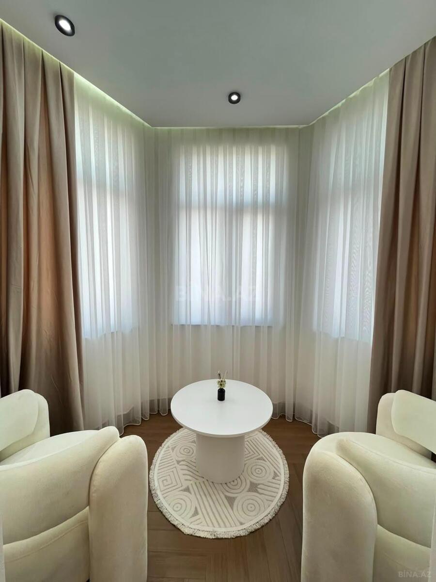 3 otaqlı Yeni tikili, Şah İsmayıl Xətai m., Bakı