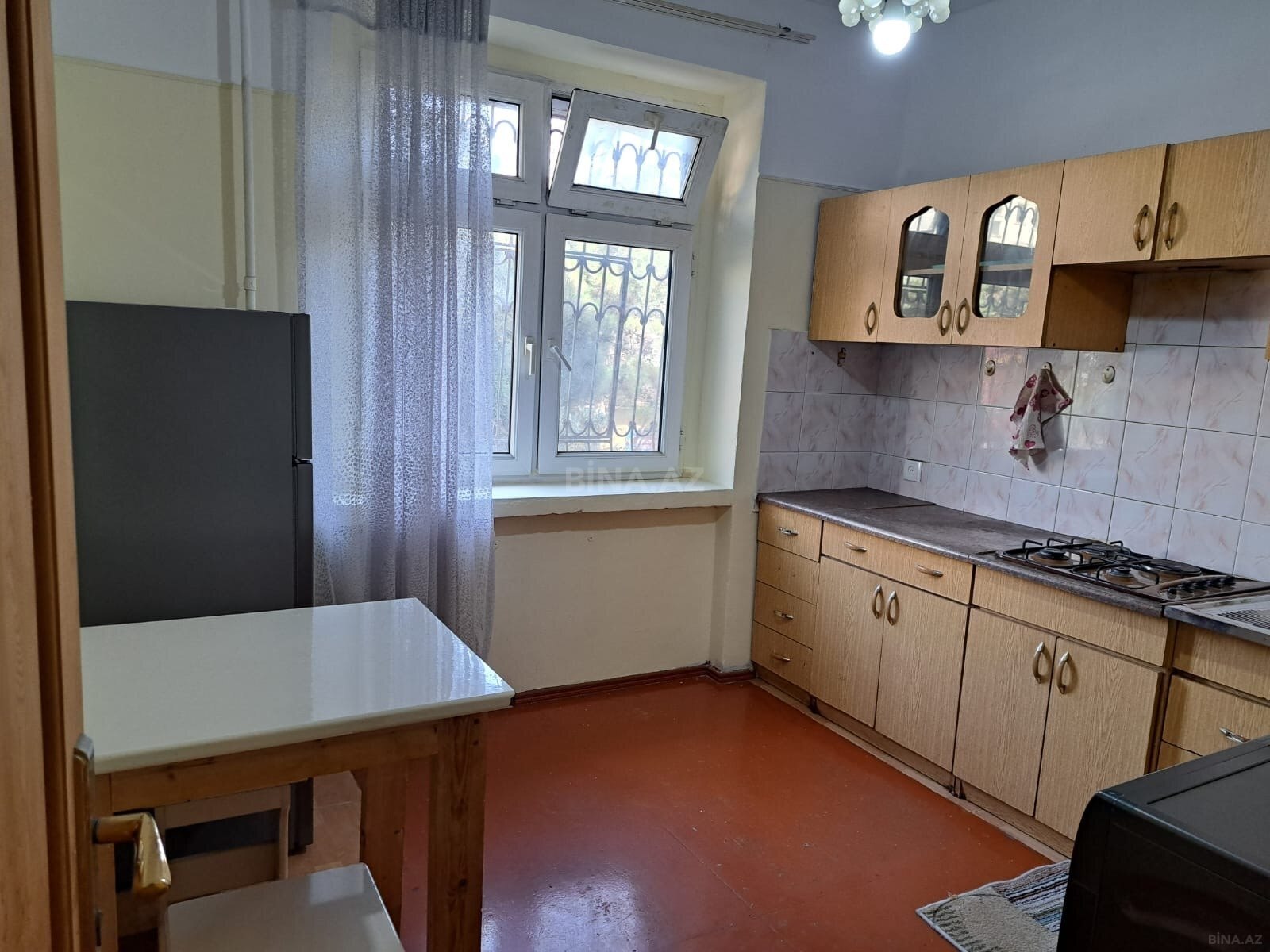 2 otaqlı Köhnə tikili, Həzi Aslanov m., Bakı