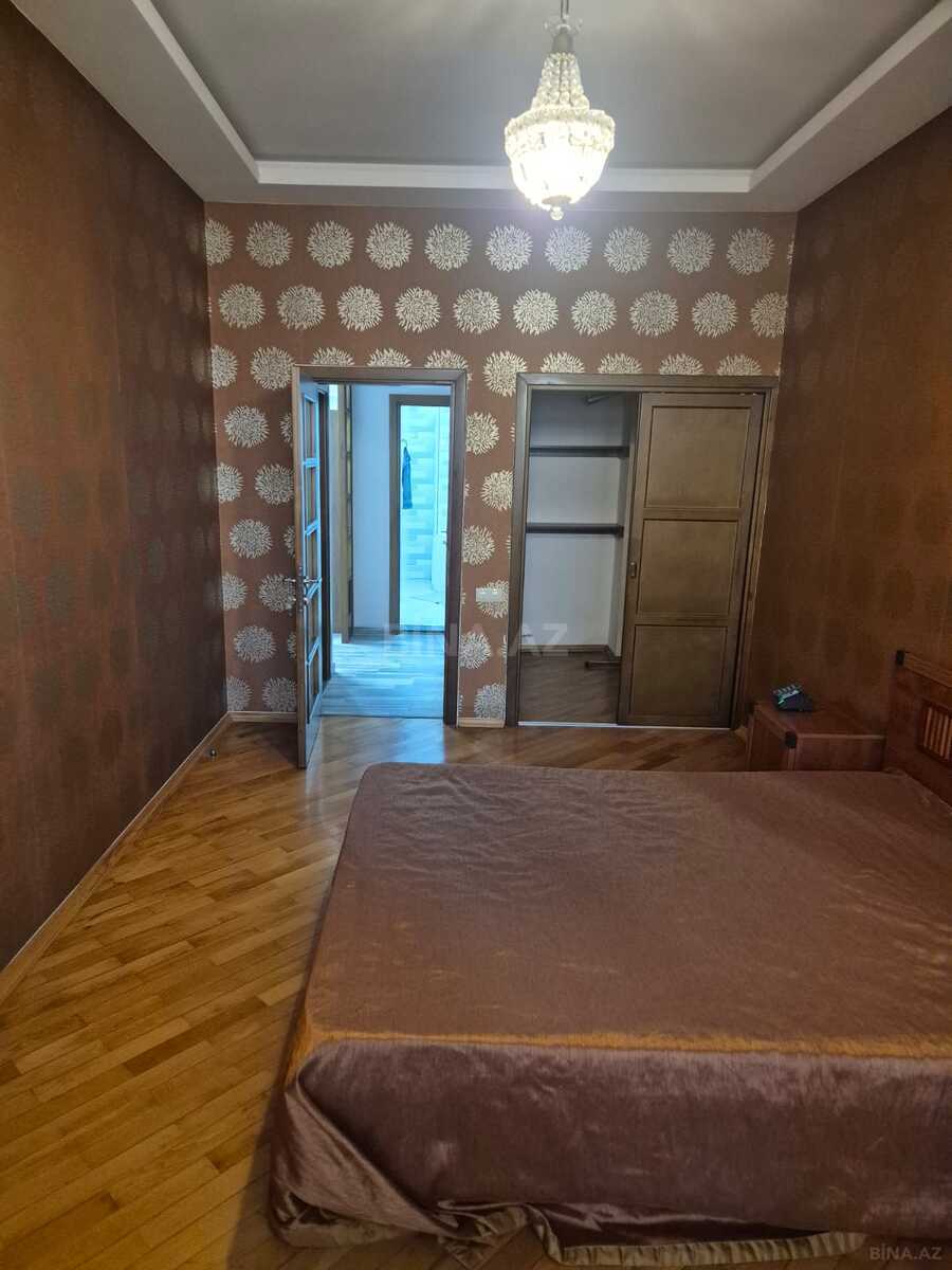 3 otaqlı Yeni tikili, 28 May m., Bakı