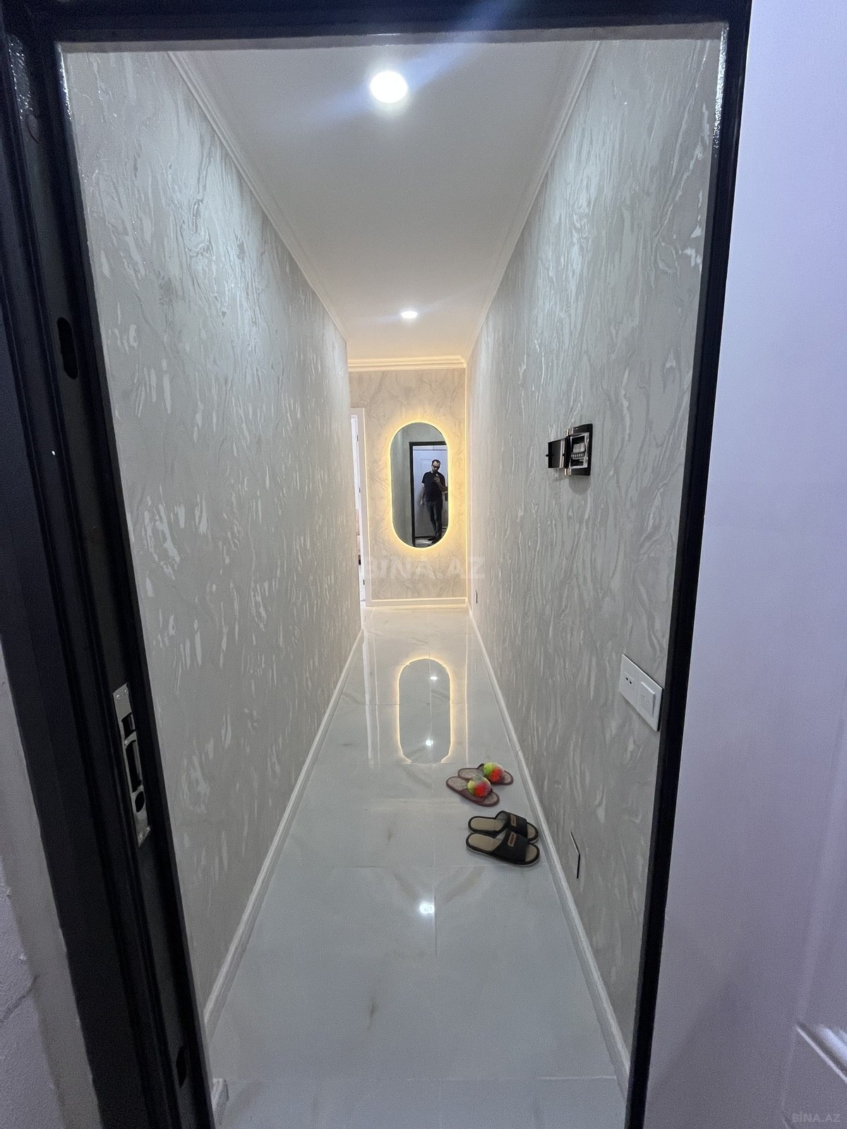 2 otaqlı Yeni tikili, Xırdalan