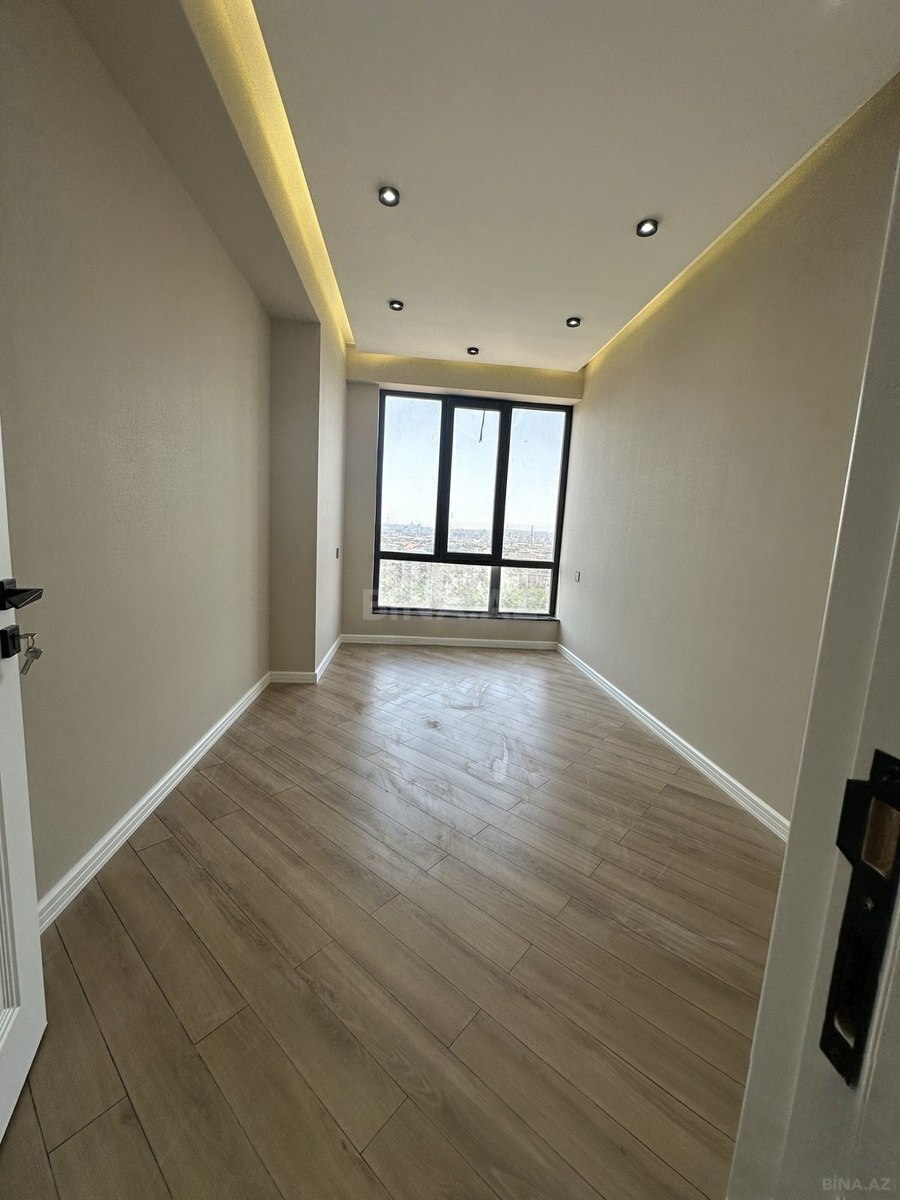 3 otaqlı Yeni tikili, Neftçilər m., Bakı