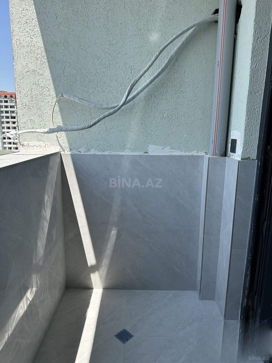 3 otaqlı Yeni tikili, Neftçilər m., Bakı