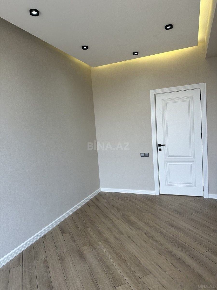 3 otaqlı Yeni tikili, Neftçilər m., Bakı