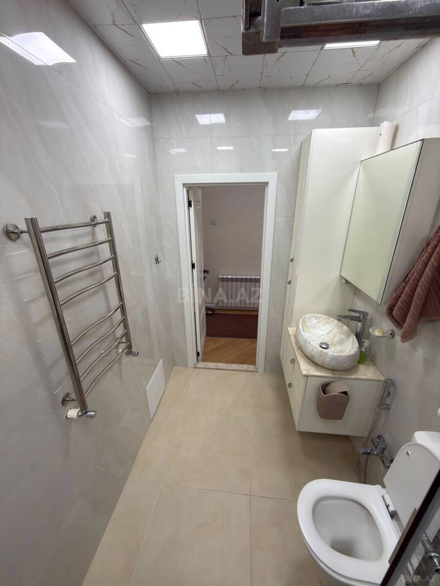 3 otaqlı Yeni tikili, 8 Noyabr m., Bakı
