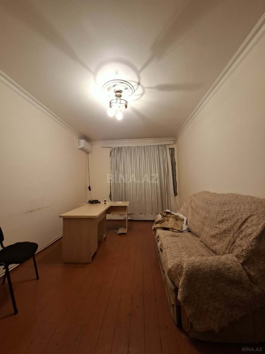 3 otaqlı Köhnə tikili, Gənclik m., Bakı