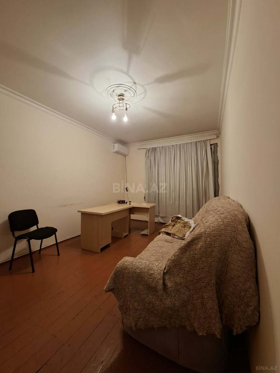3 otaqlı Köhnə tikili, Gənclik m., Bakı