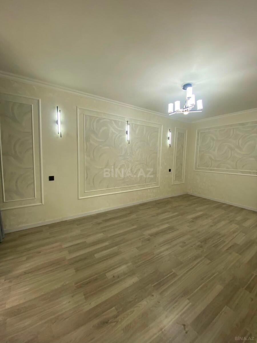 3 otaqlı Köhnə tikili, Xalqlar Dostluğu m., Bakı
