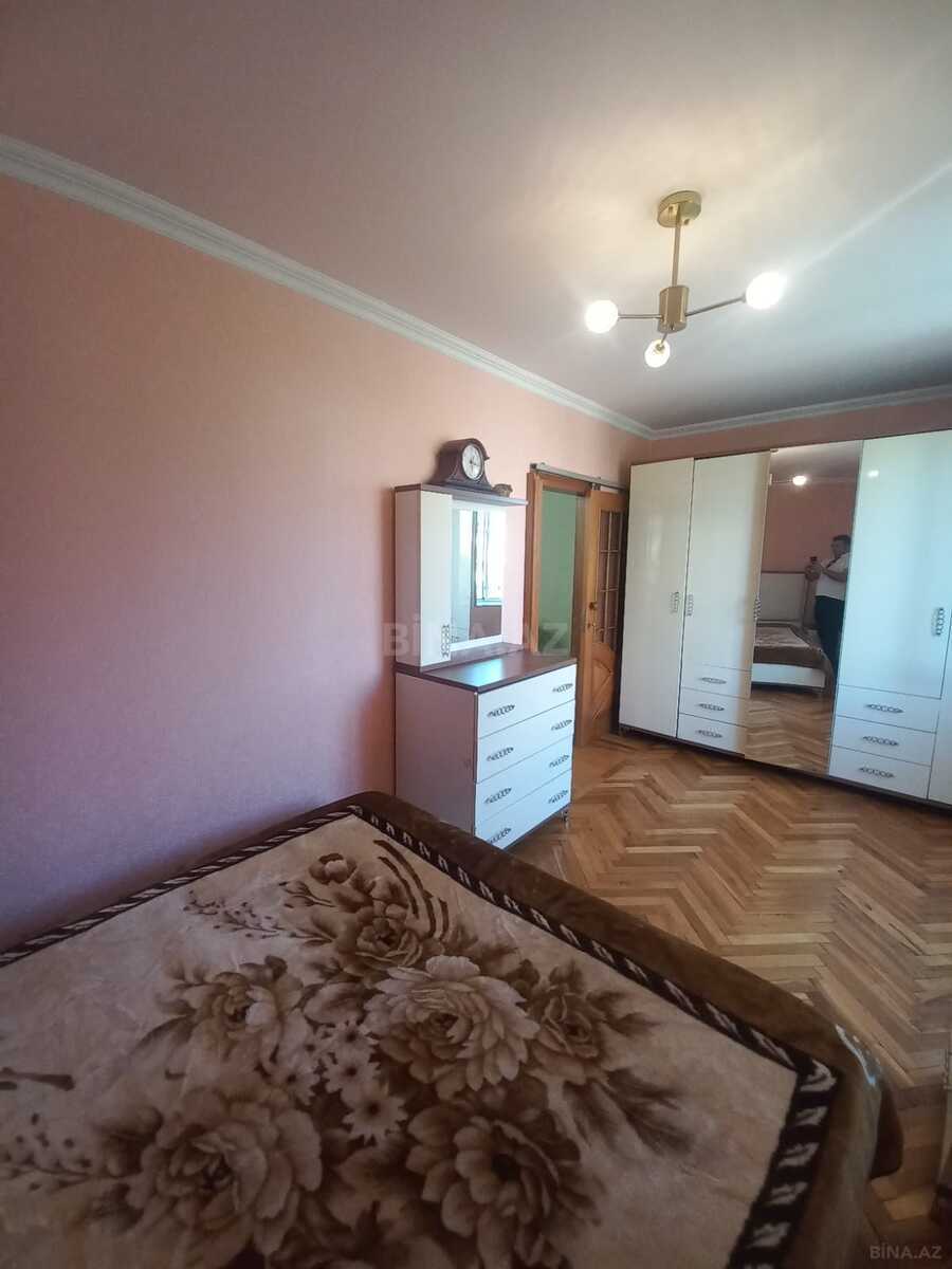 2 otaqlı Köhnə tikili, Elmlər Akademiyası m., Bakı