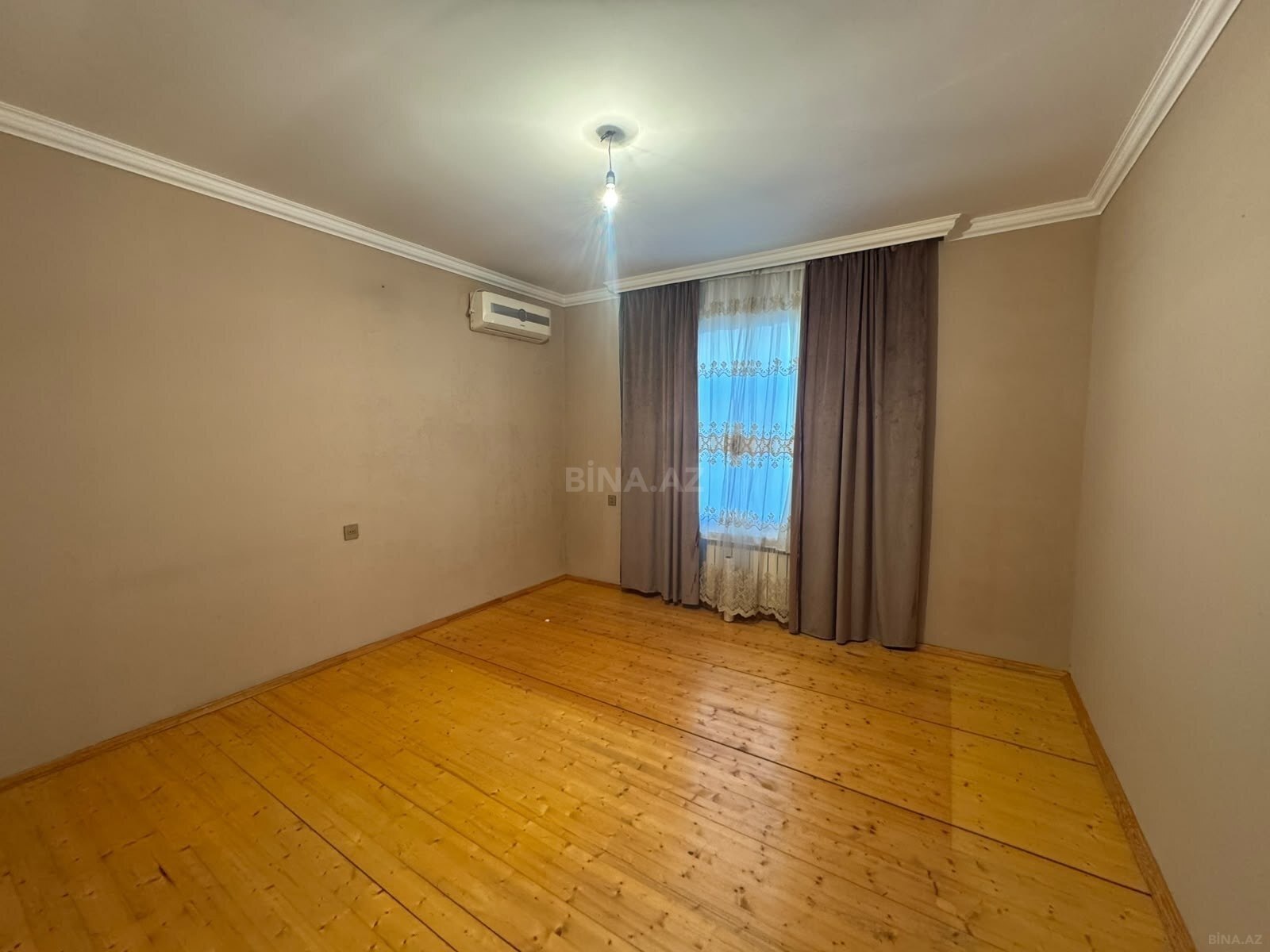 3 otaqlı Həyət evi/Bağ evi, Şüvəlan q., Bakı