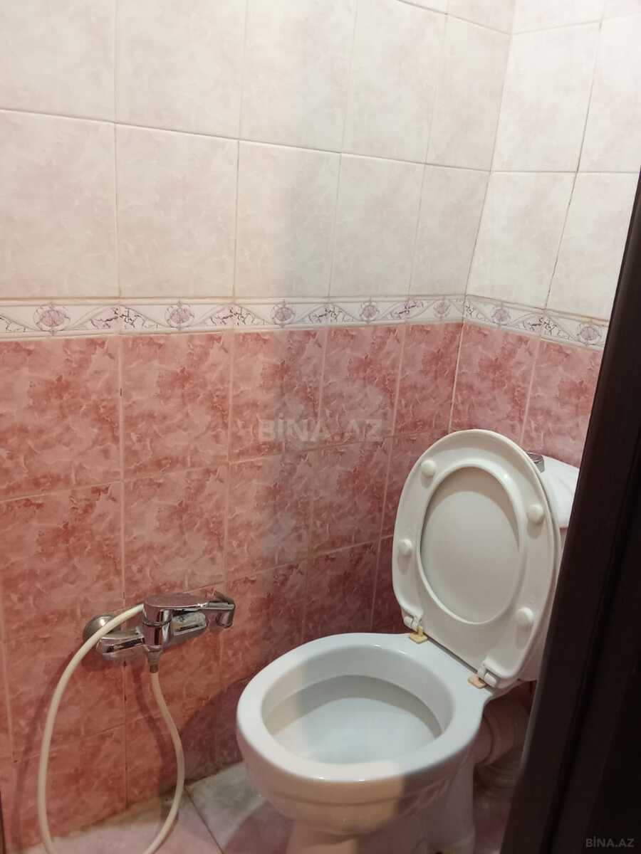 2 otaqlı Köhnə tikili, Elmlər Akademiyası m., Bakı