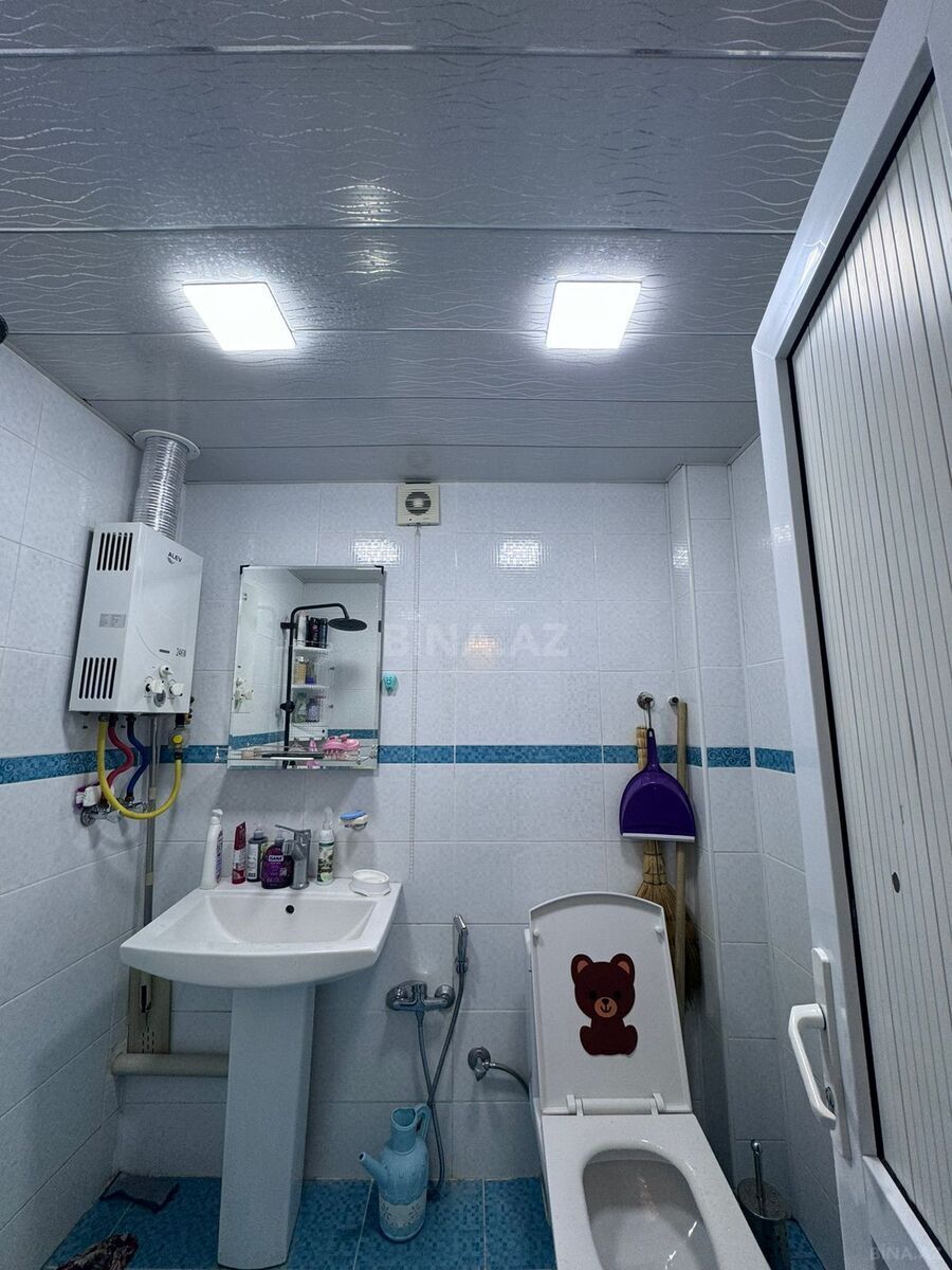 3 otaqlı Köhnə tikili, Elmlər Akademiyası m., Bakı