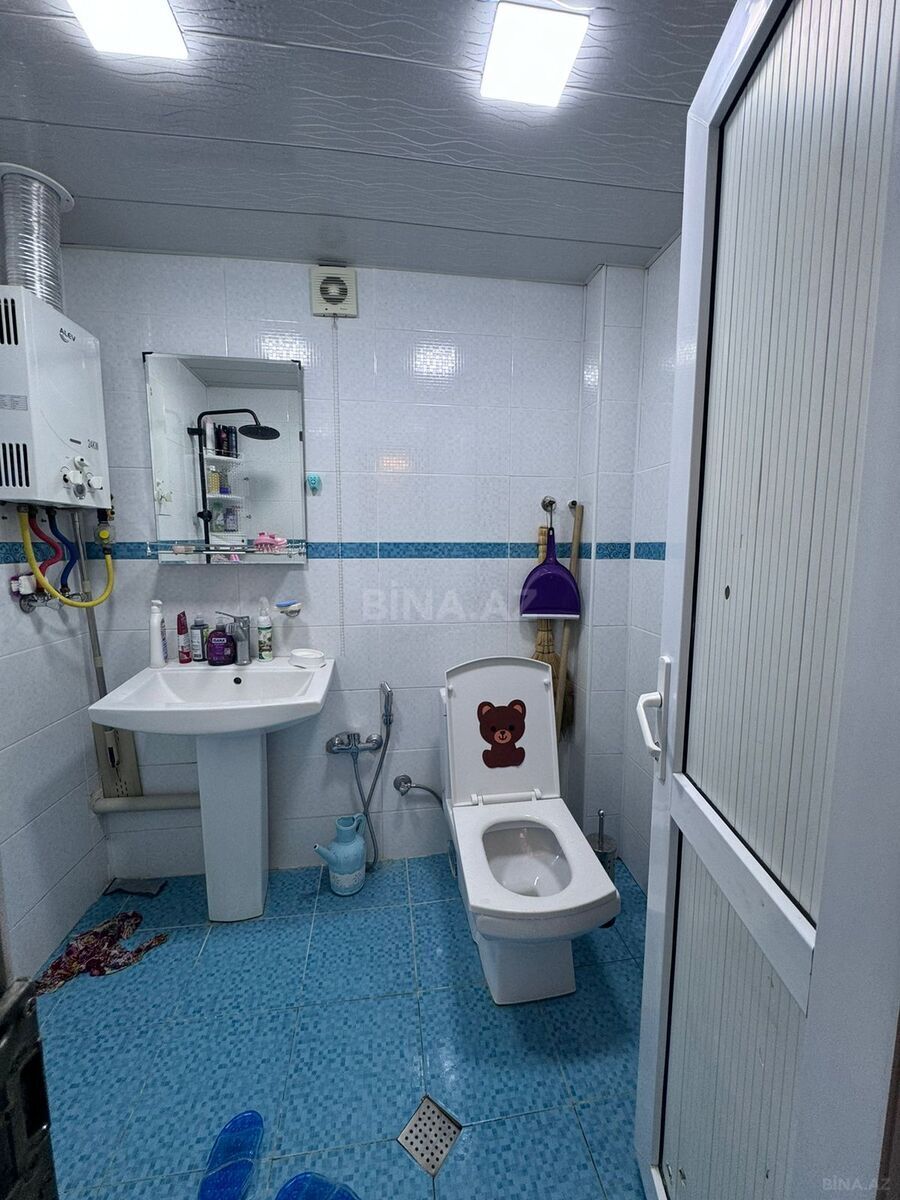 3 otaqlı Köhnə tikili, Elmlər Akademiyası m., Bakı