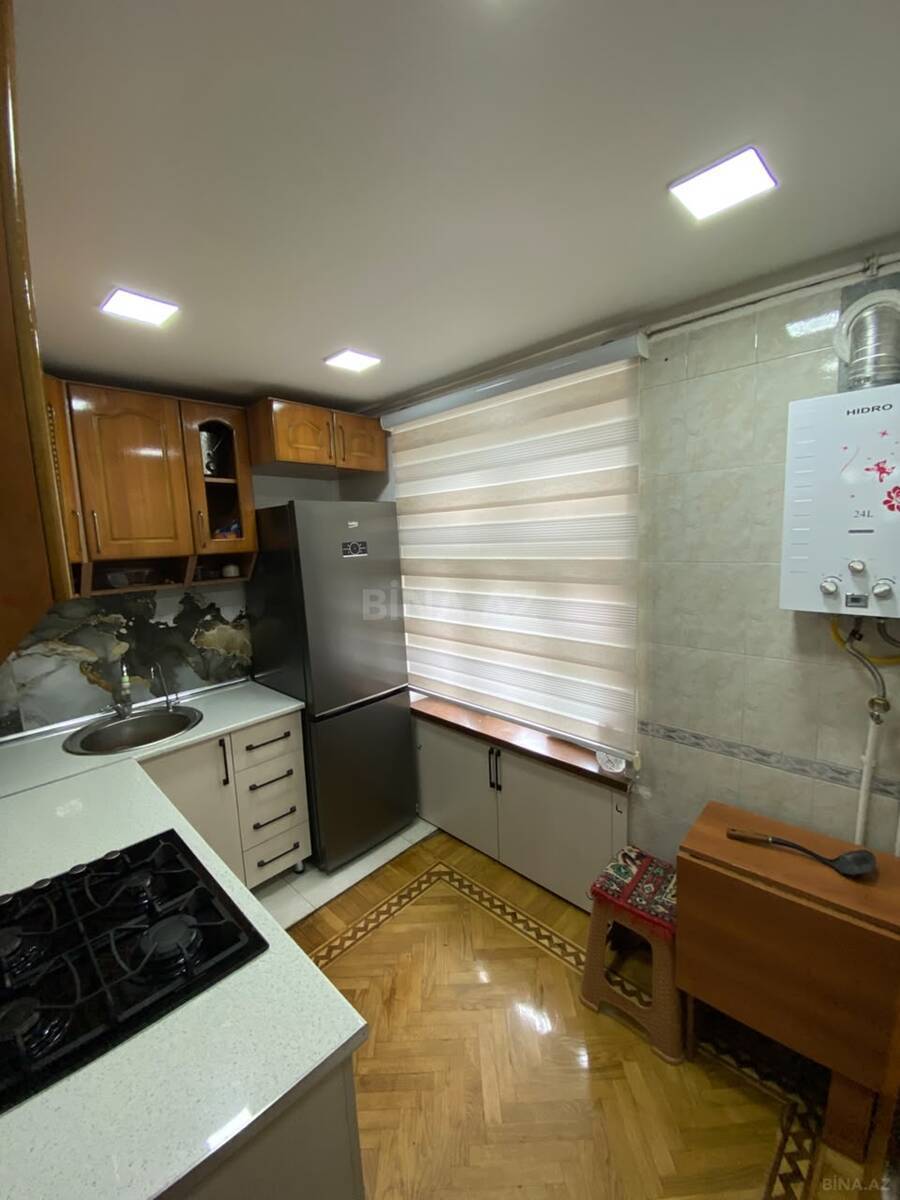 3 otaqlı Köhnə tikili, İnşaatçılar m., Bakı