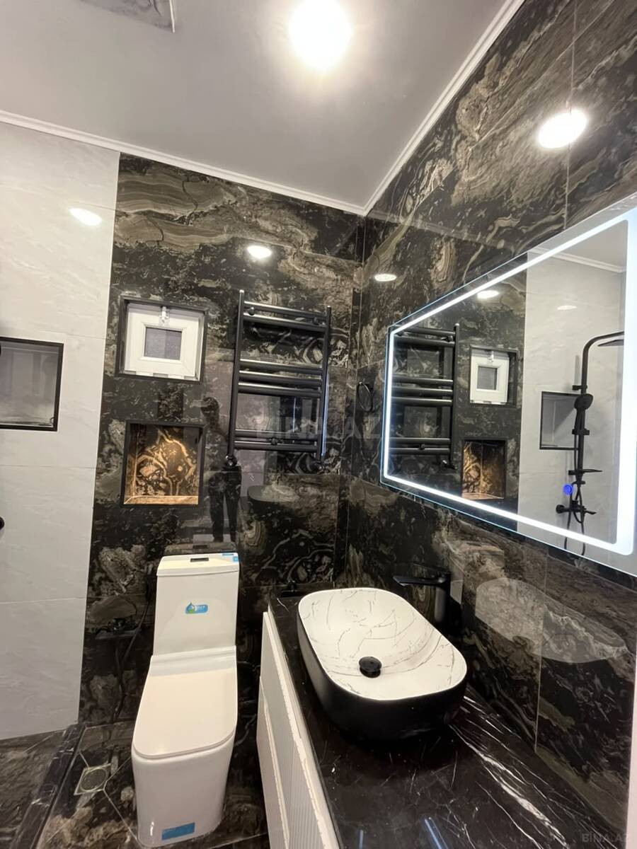 4 otaqlı Həyət evi/Bağ evi, Binə q., Bakı