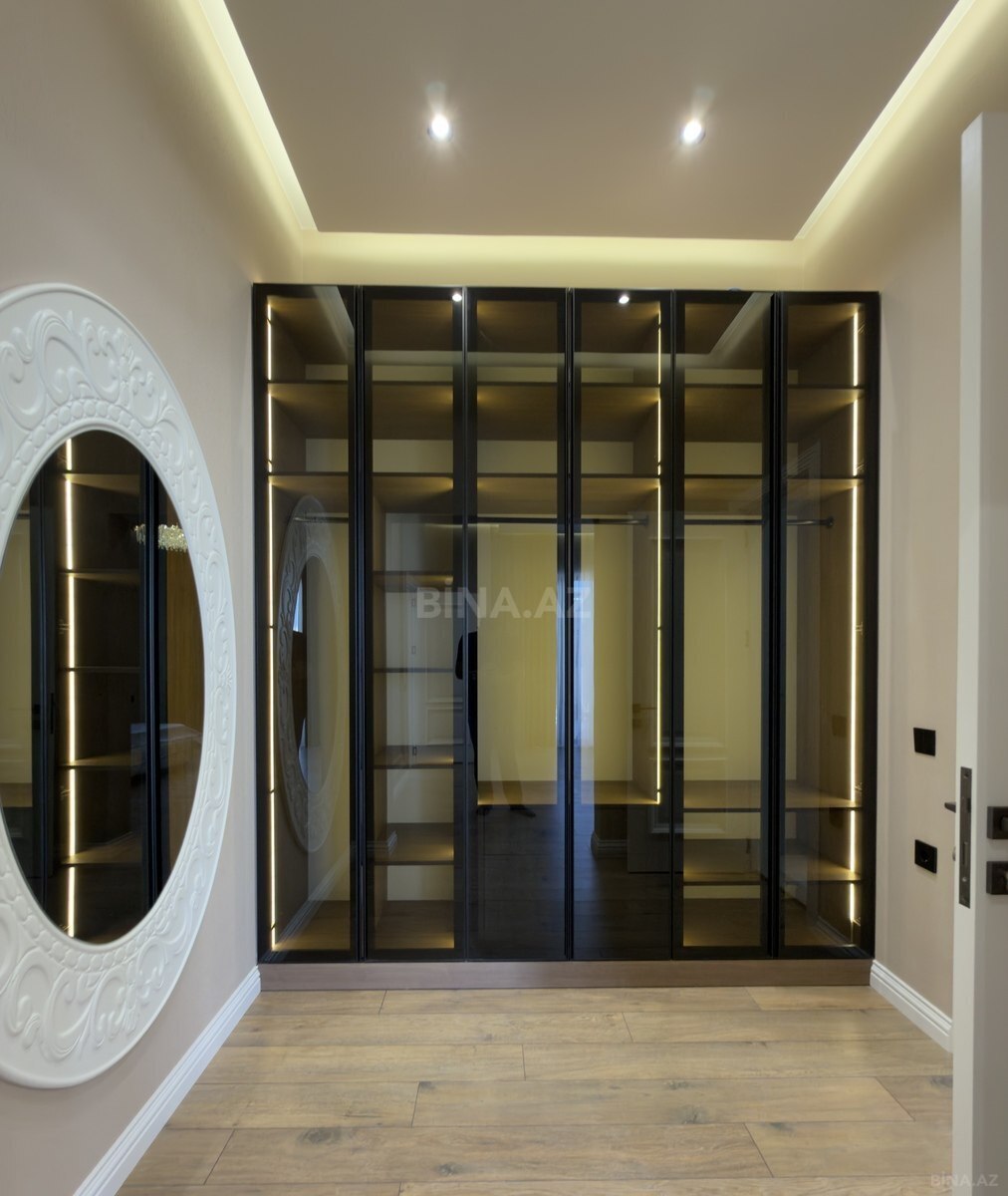 5 otaqlı Həyət evi/Bağ evi, Şüvəlan q., Bakı