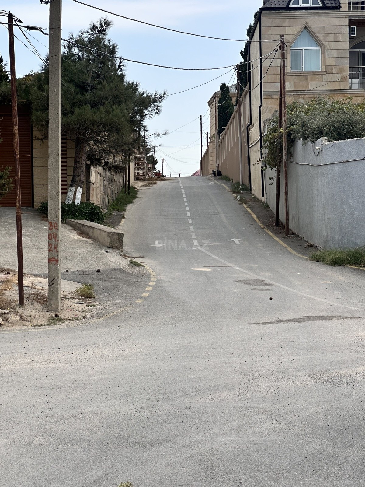 Torpaq Görədil q., Bakı