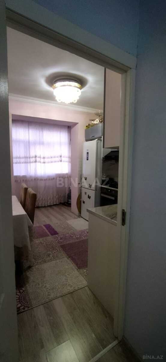 3 otaqlı Köhnə tikili, Həzi Aslanov q., Bakı