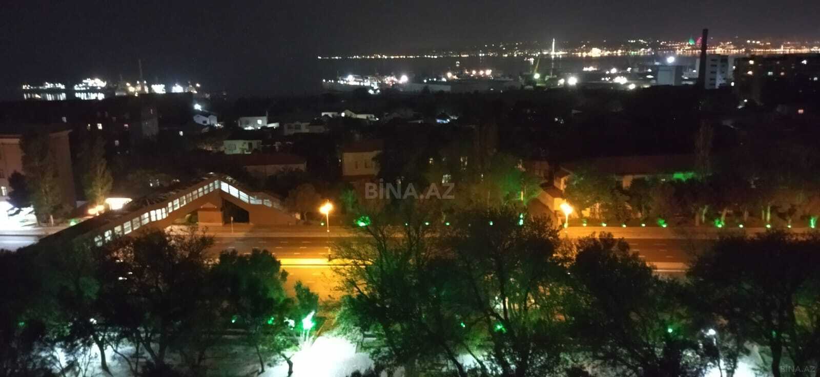 3 otaqlı Köhnə tikili, Həzi Aslanov q., Bakı