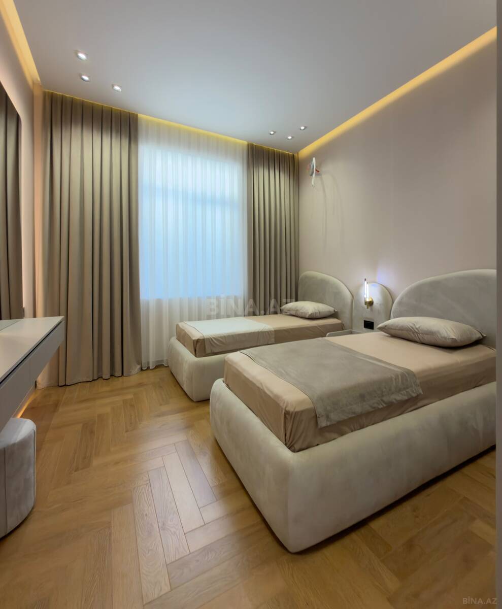 5 otaqlı Həyət evi/Bağ evi, Mərdəkan q., Bakı