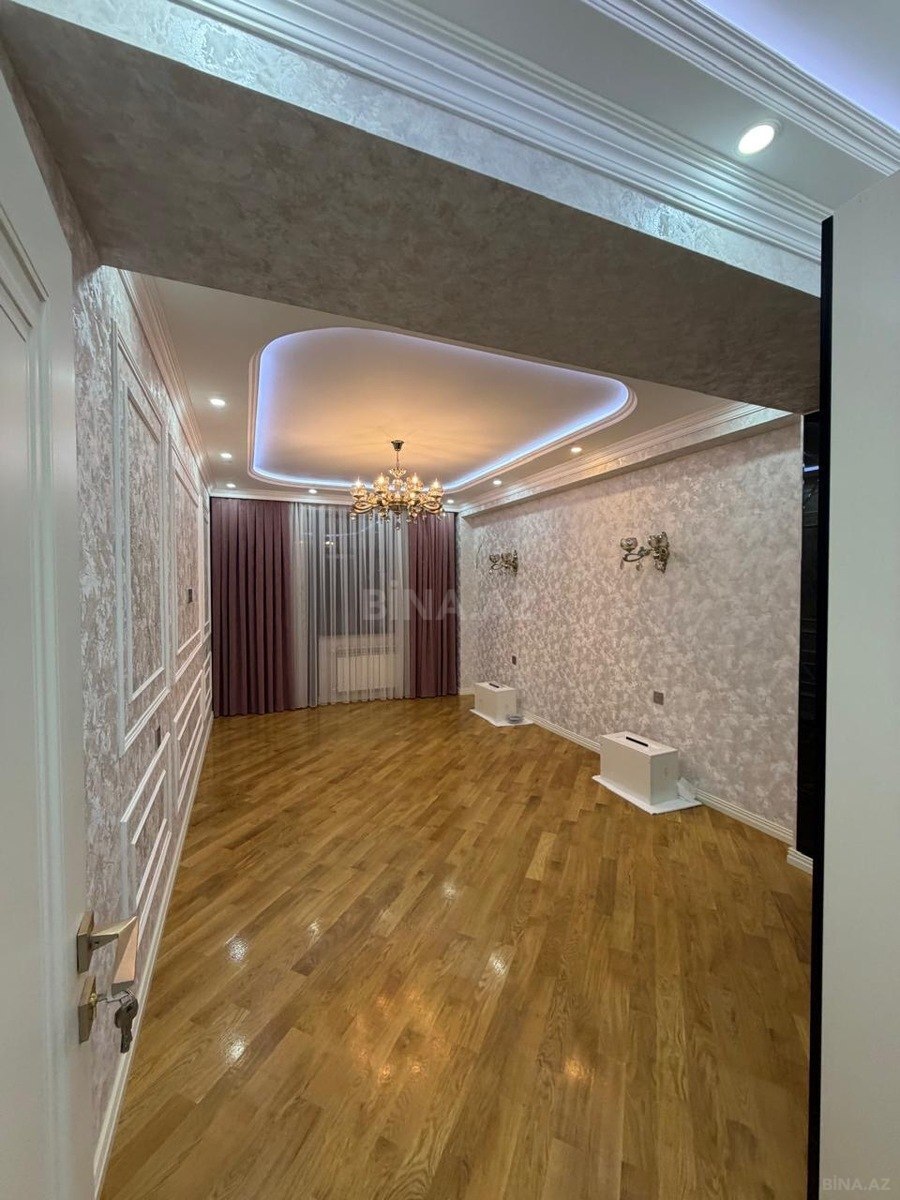 3 otaqlı Yeni tikili, Neftçilər m., Bakı