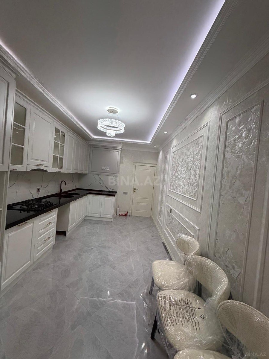 3 otaqlı Yeni tikili, Neftçilər m., Bakı