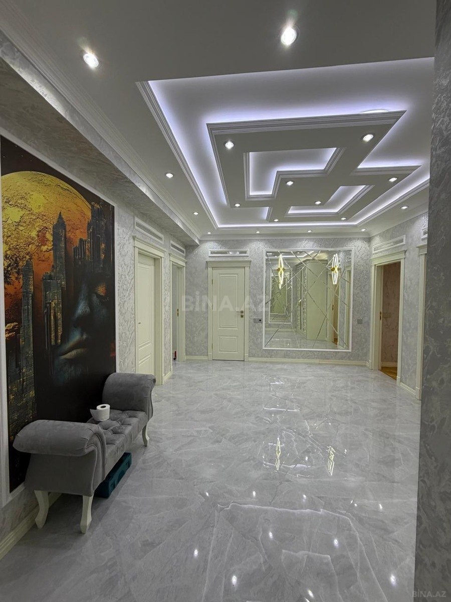 3 otaqlı Yeni tikili, Neftçilər m., Bakı