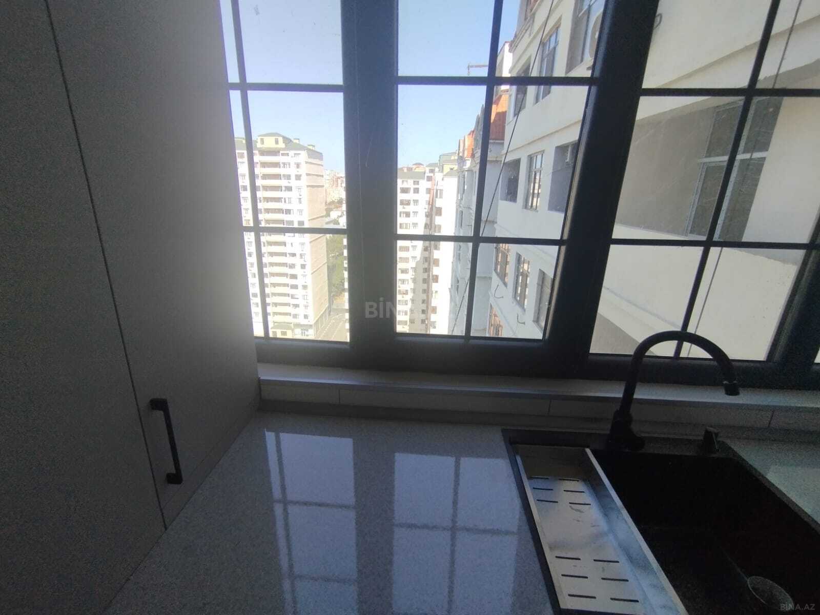 2 otaqlı Yeni tikili, Neftçilər m., Bakı