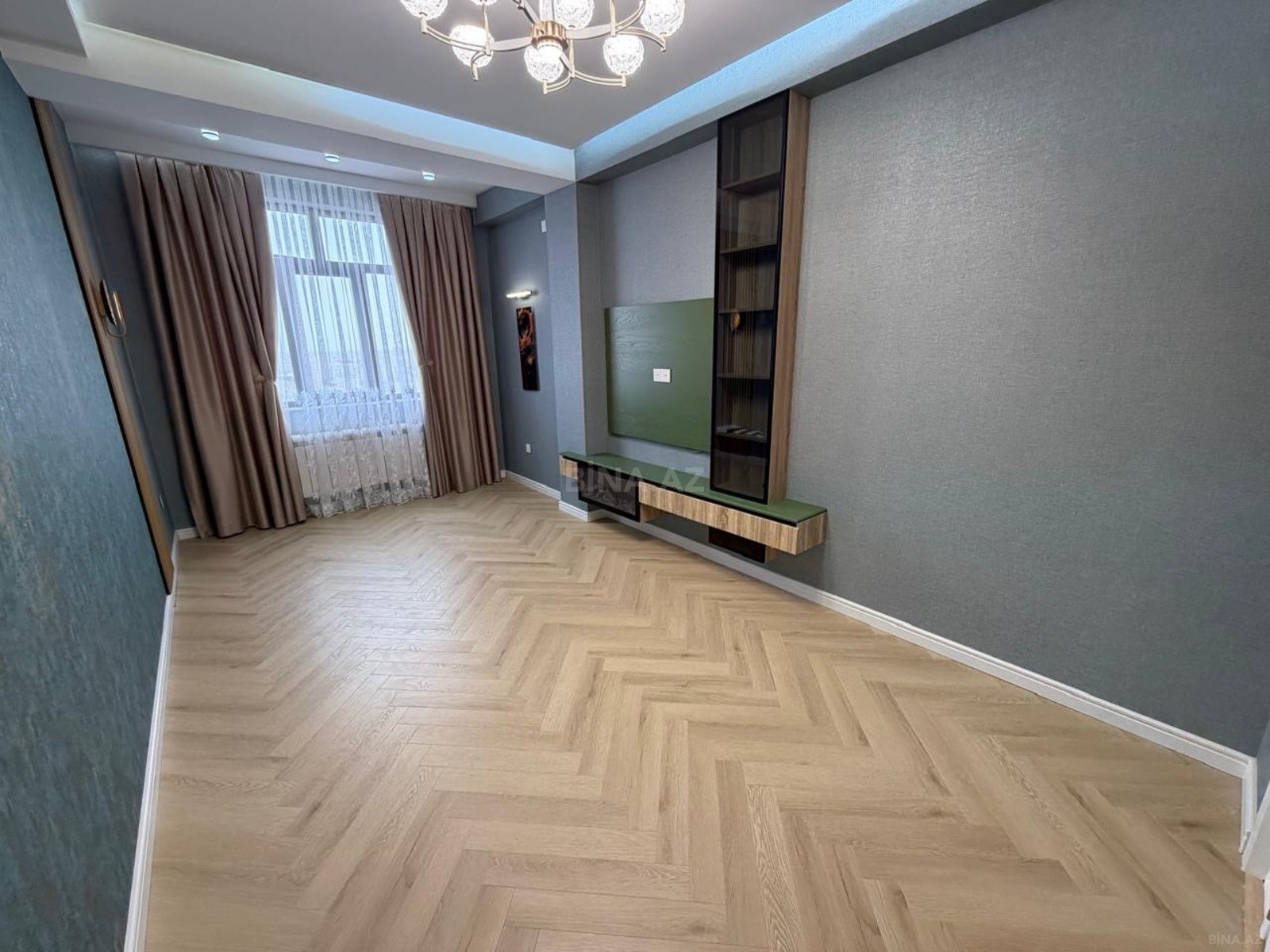 3 otaqlı Yeni tikili, Neftçilər m., Bakı
