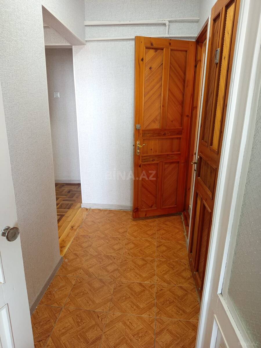 3 otaqlı Köhnə tikili, Həzi Aslanov q., Bakı