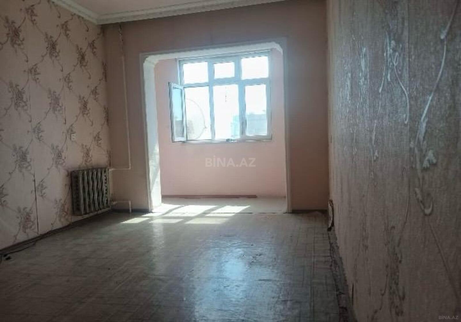 3 otaqlı Köhnə tikili, Əhmədli m., Bakı