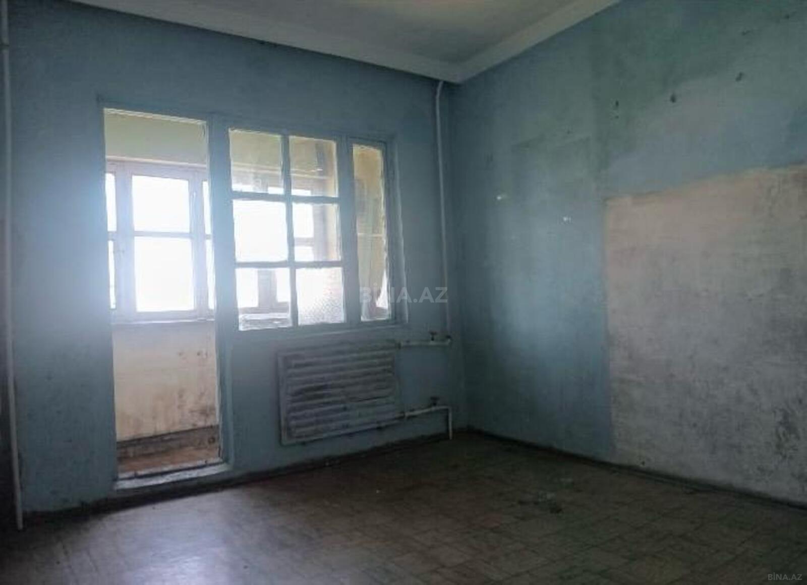 3 otaqlı Köhnə tikili, Əhmədli m., Bakı