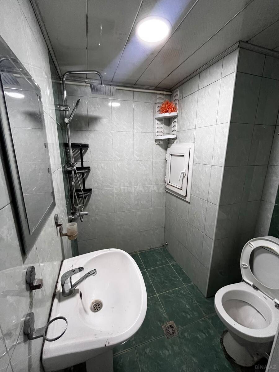 2 otaqlı Köhnə tikili, Memar Əcəmi m., Bakı