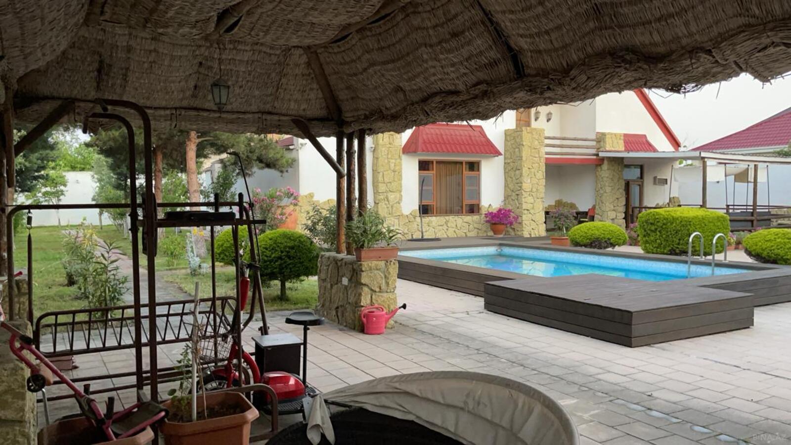 5 otaqlı Həyət evi/Bağ evi, Mərdəkan q., Bakı