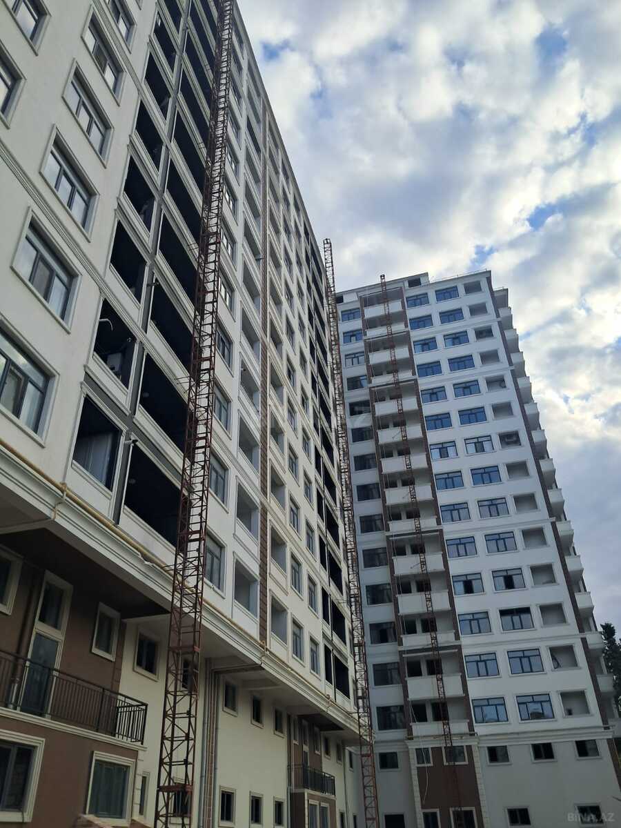 3 otaqlı Yeni tikili, Neftçilər m., Bakı