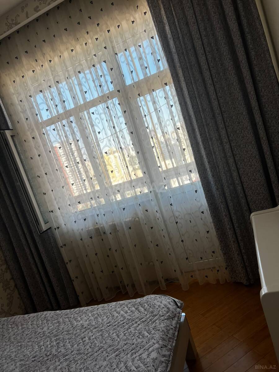 3 otaqlı Yeni tikili, Şah İsmayıl Xətai m., Bakı