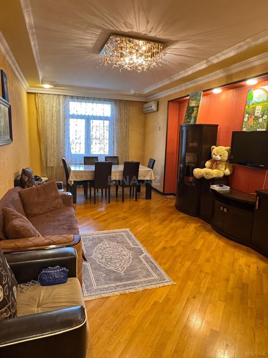 3 otaqlı Yeni tikili, Azadlıq Prospekti m., Bakı