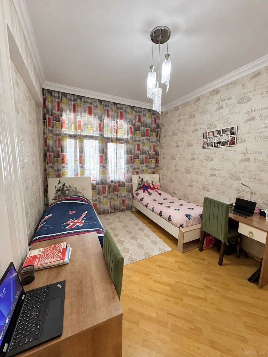 3 otaqlı Yeni tikili, İnşaatçılar m., Bakı