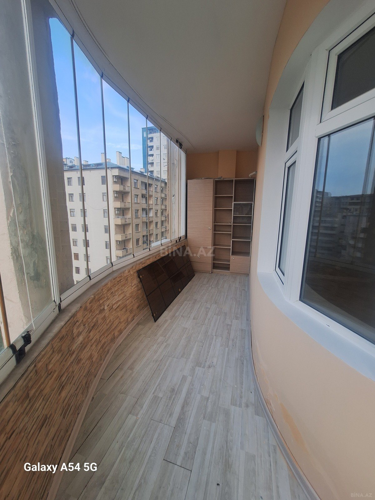 3 otaqlı Yeni tikili, Nizami m., Bakı