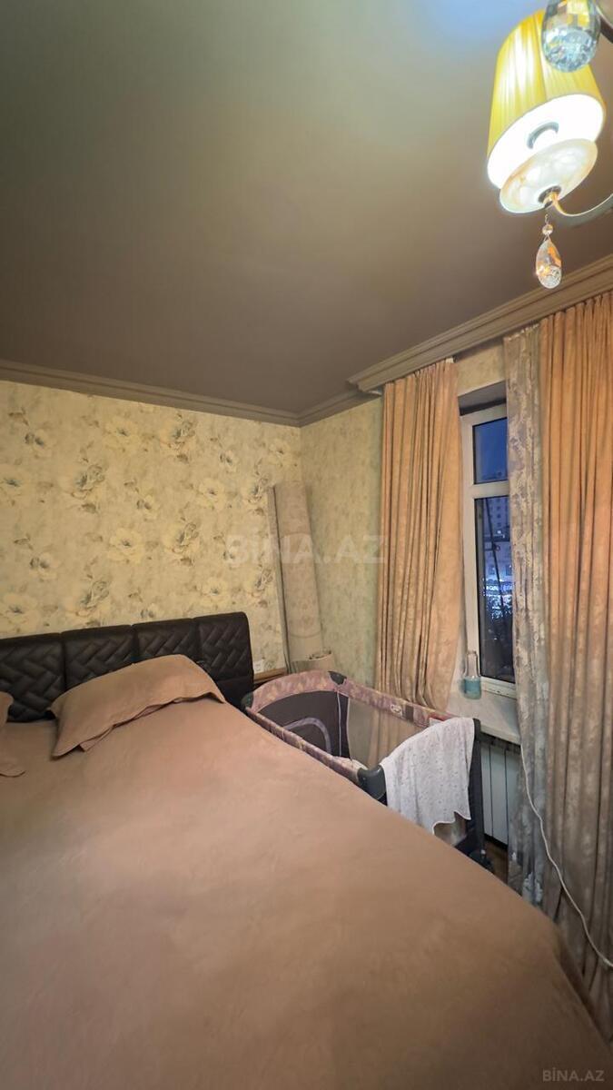 2 otaqlı Köhnə tikili, Neftçilər m., Bakı