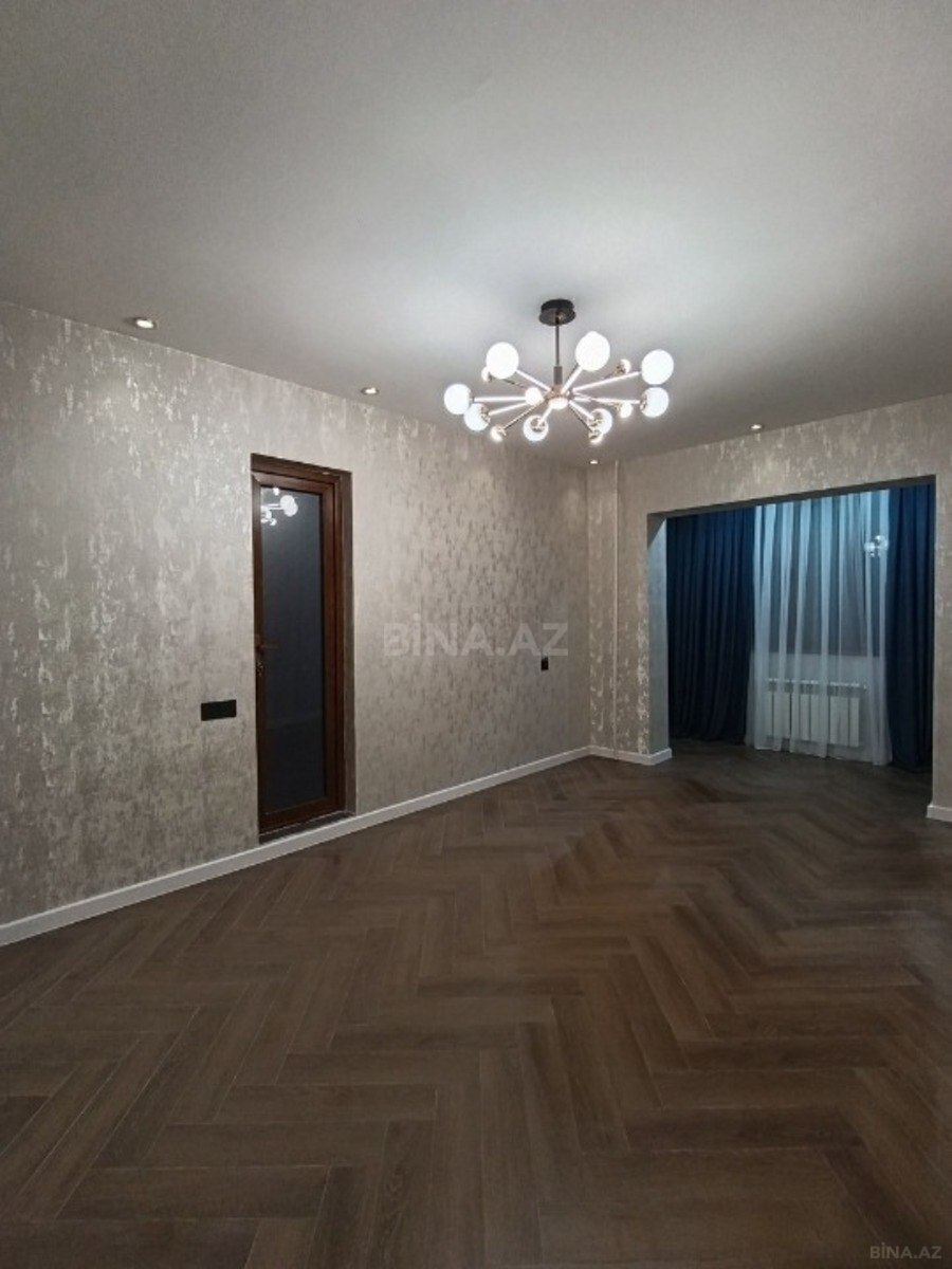 3 otaqlı Köhnə tikili, Xətai r., Bakı
