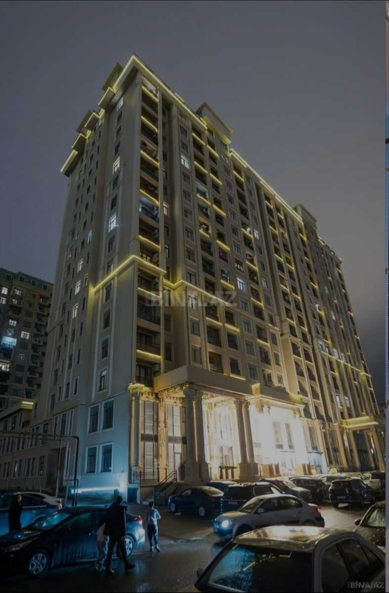 4 otaqlı Yeni tikili, Şah İsmayıl Xətai m., Bakı