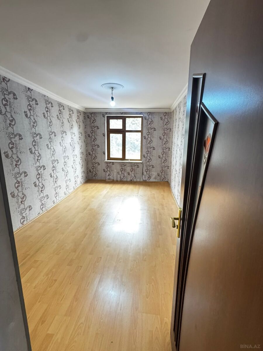 2 otaqlı Köhnə tikili, İnşaatçılar m., Bakı