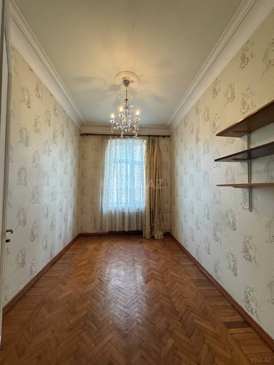 2 otaqlı Köhnə tikili, Bakıxanov q., Bakı