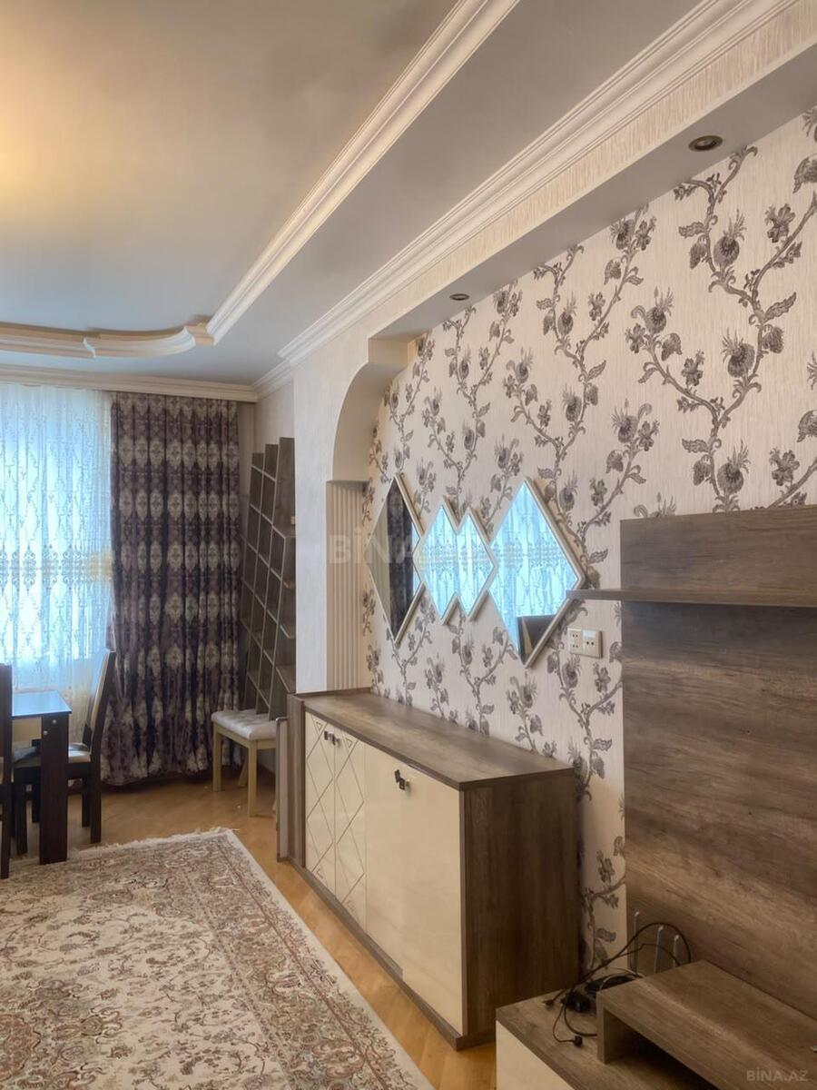 3 otaqlı Yeni tikili, Şah İsmayıl Xətai m., Bakı