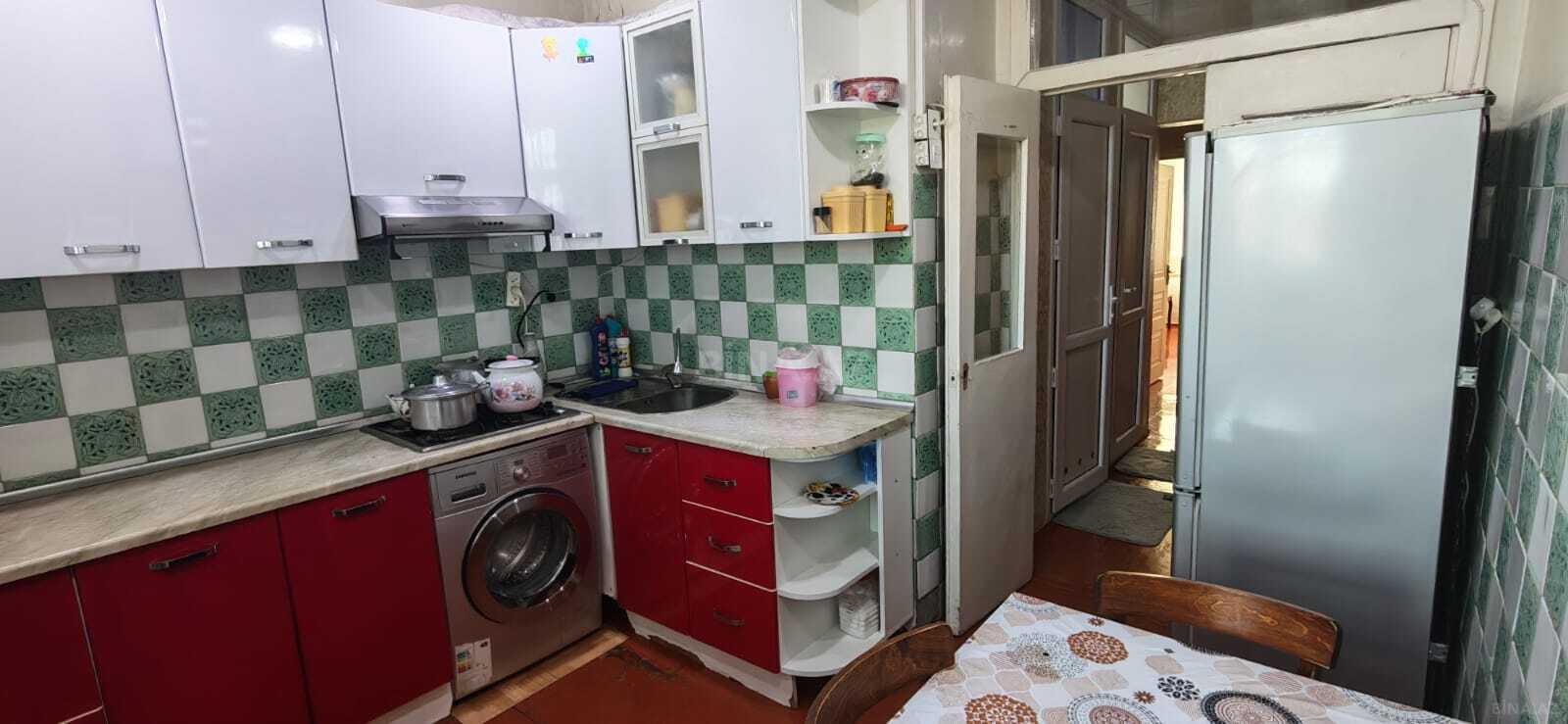 4 otaqlı Köhnə tikili, Sumqayıt